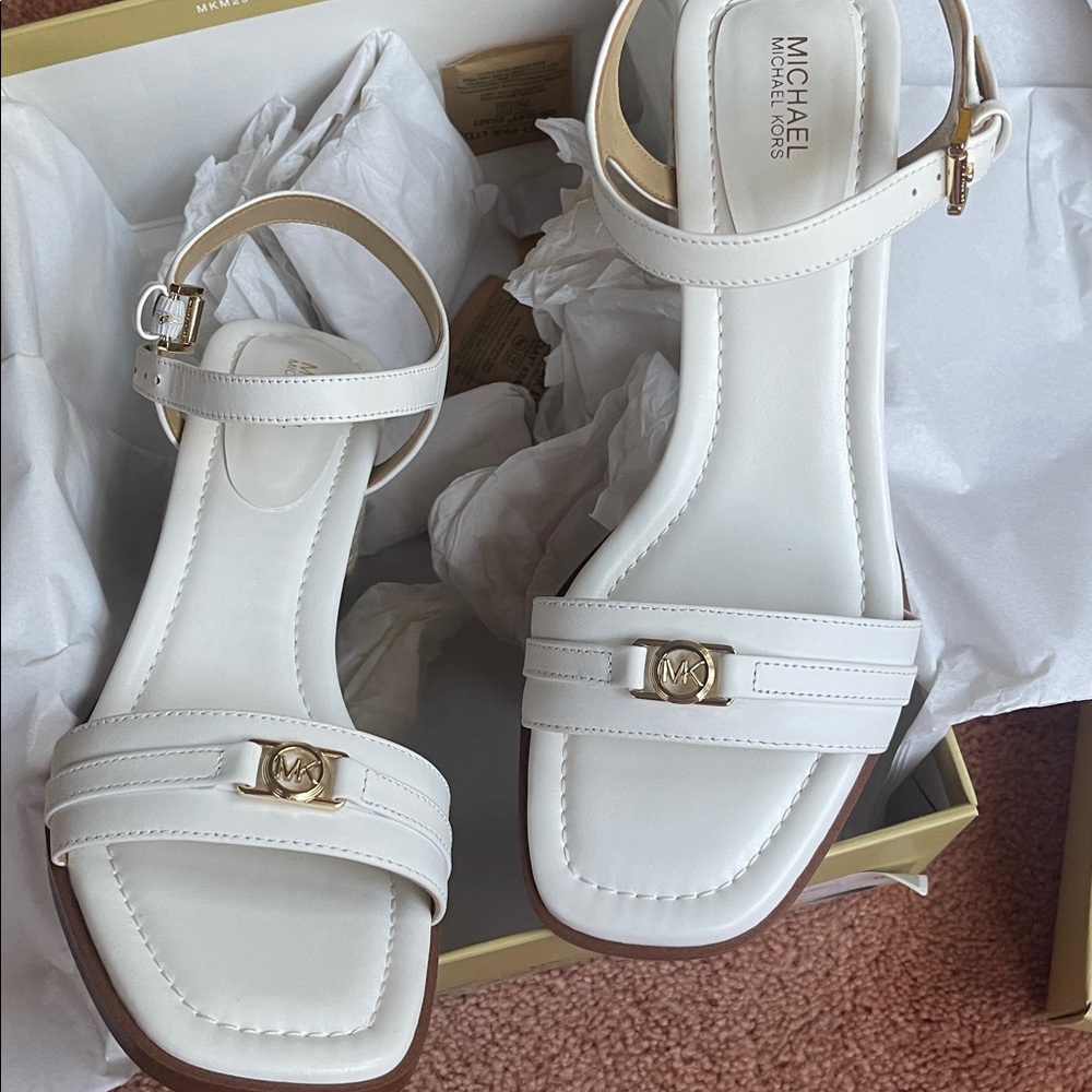 Michael Kors White and Tan Women's Sandals - Picture 12 of 12